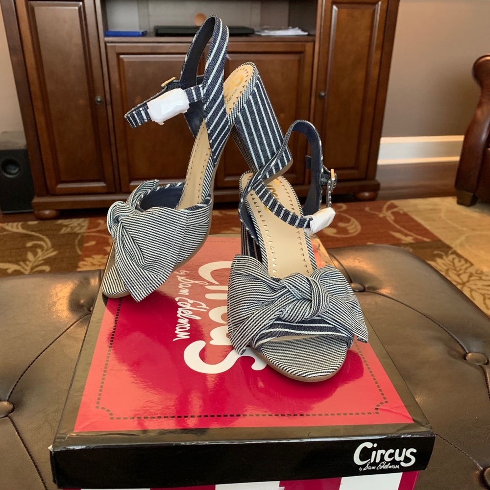 NWB Circus by Sam Edelman Eva block heel sandals